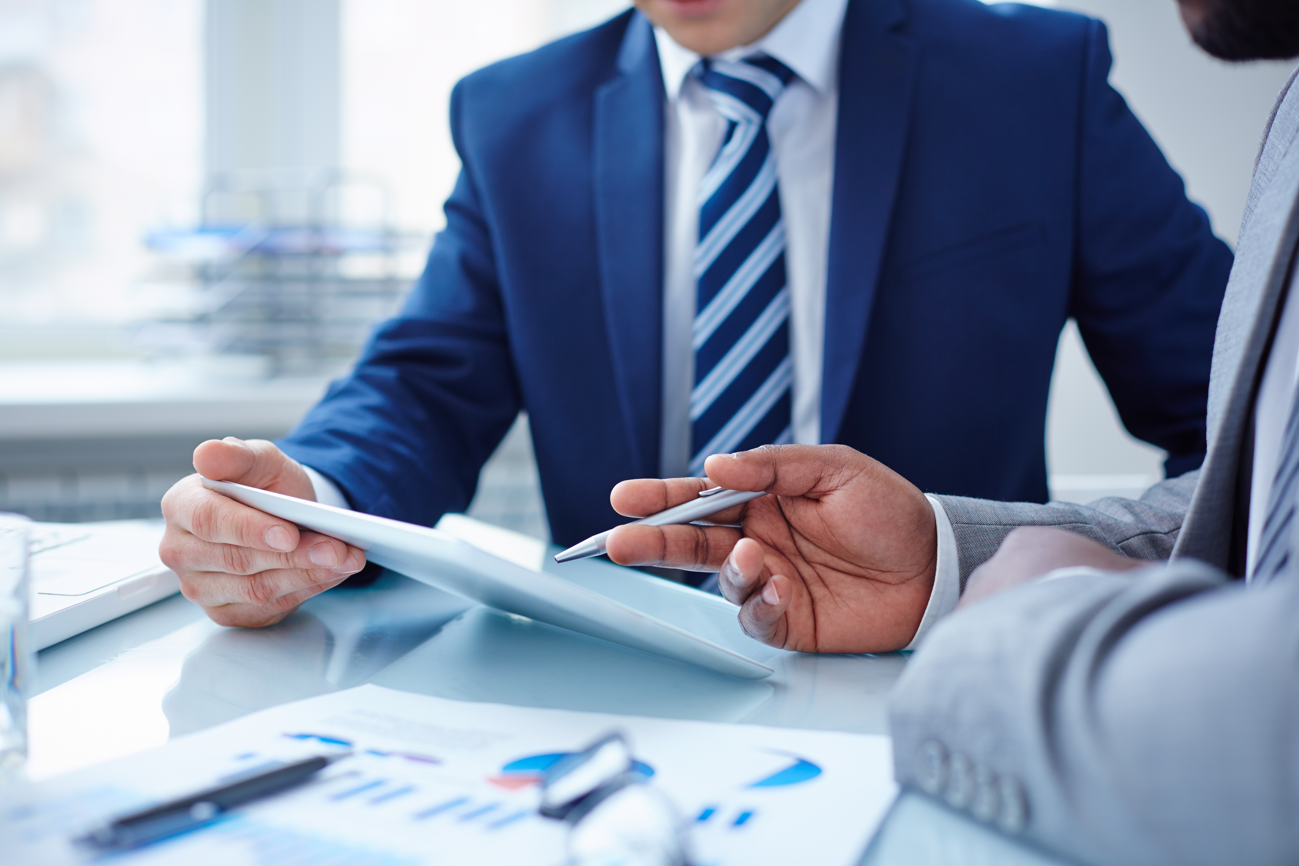 A financial advisory meeting between a CPA and a client